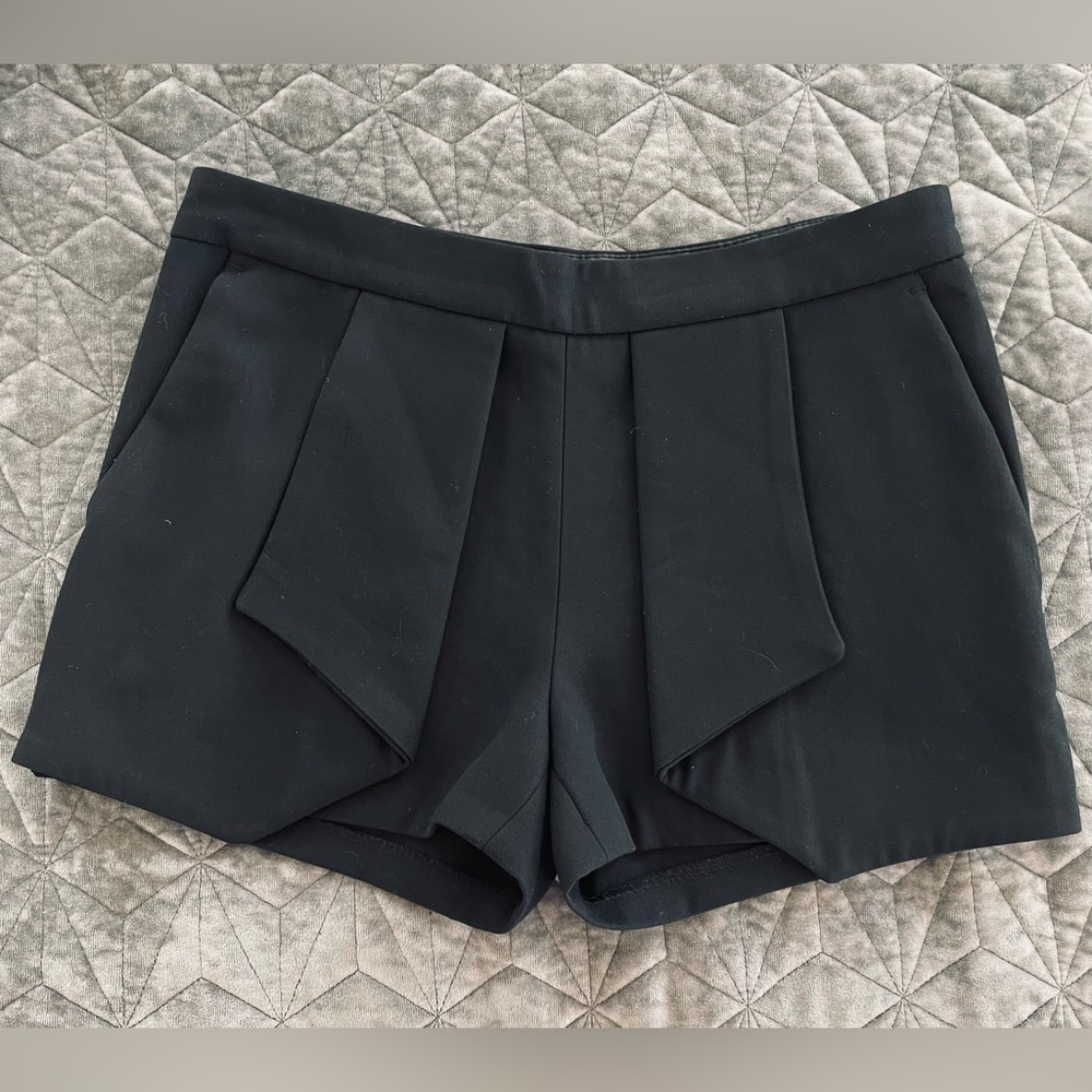 Zara Black Dress Shorts Pleat Front